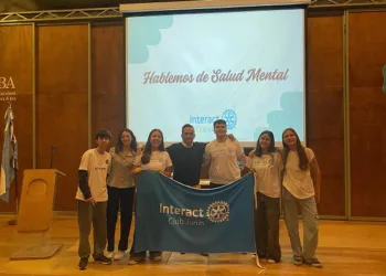 Interact Club Junín realizó una charla para estudiantes secundarios