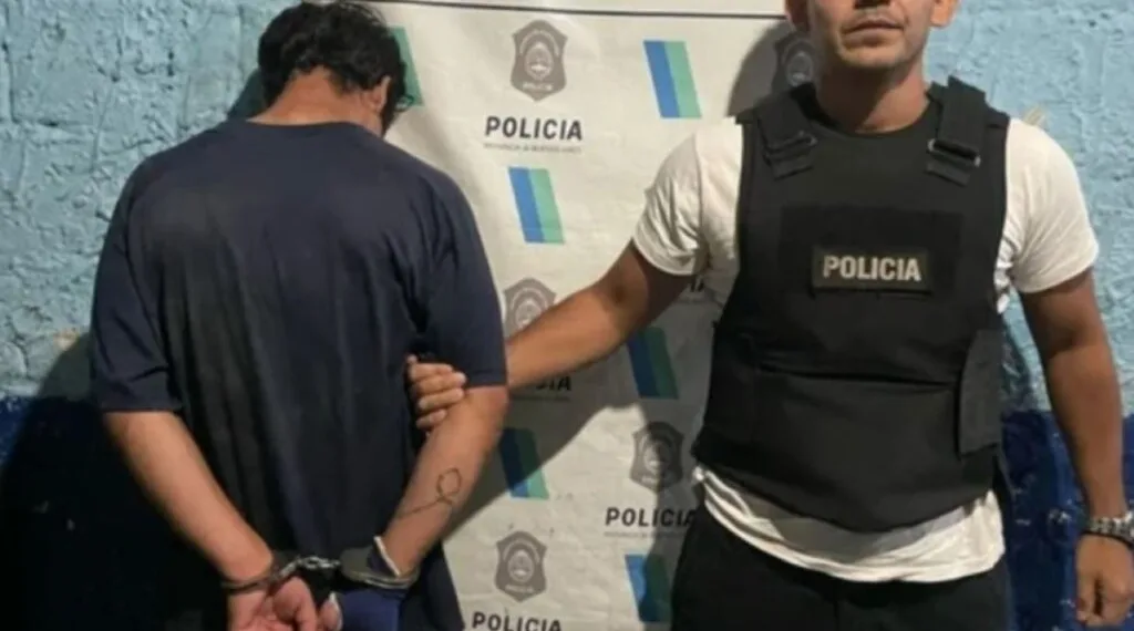 Detienen a un hombre acusado de matar a su exsuegro y atacar a su expareja de 16 años