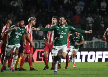 Sarmiento y Barracas igualaron en Junín