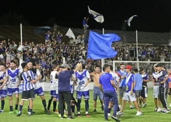 Nocturno: el miércoles se juega la final