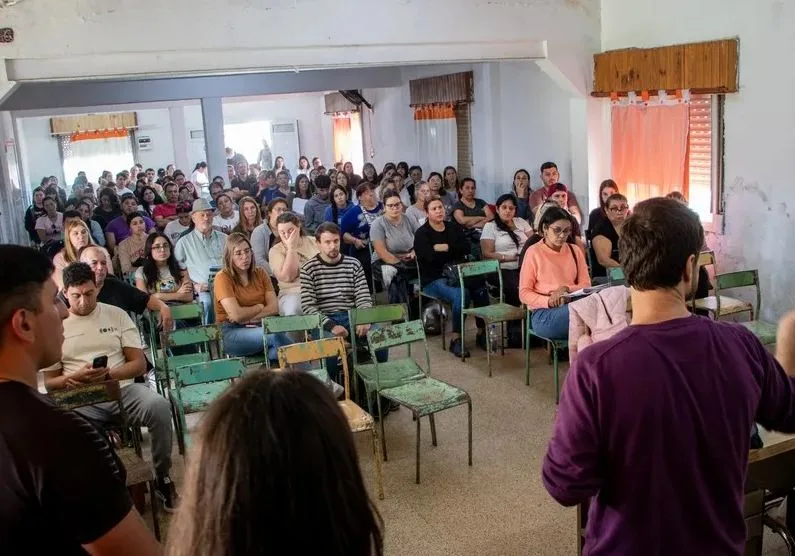 Vecinos de Capilla de Loreto se capacitaron en manipulación de alimentos