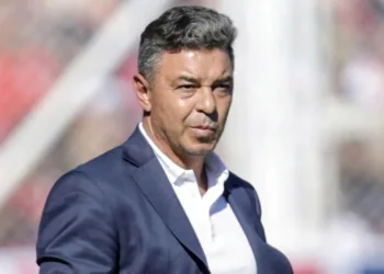 River va a la altura de Quito