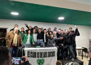Fernández: “Lo mejor para Sarmiento es tratar de generar una lista de unidad”