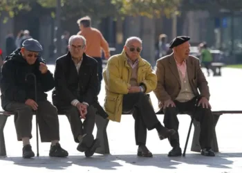 Los jubilados de ANSES que puedan pagar $53.500 por mes accederán a un préstamo de $ 1 millón