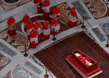 Este viernes se cerrará el féretro del papa Francisco