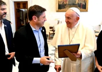 Kicillof: “Francisco se convirtió en referencia de los que luchan por la justicia social en todo el planeta”