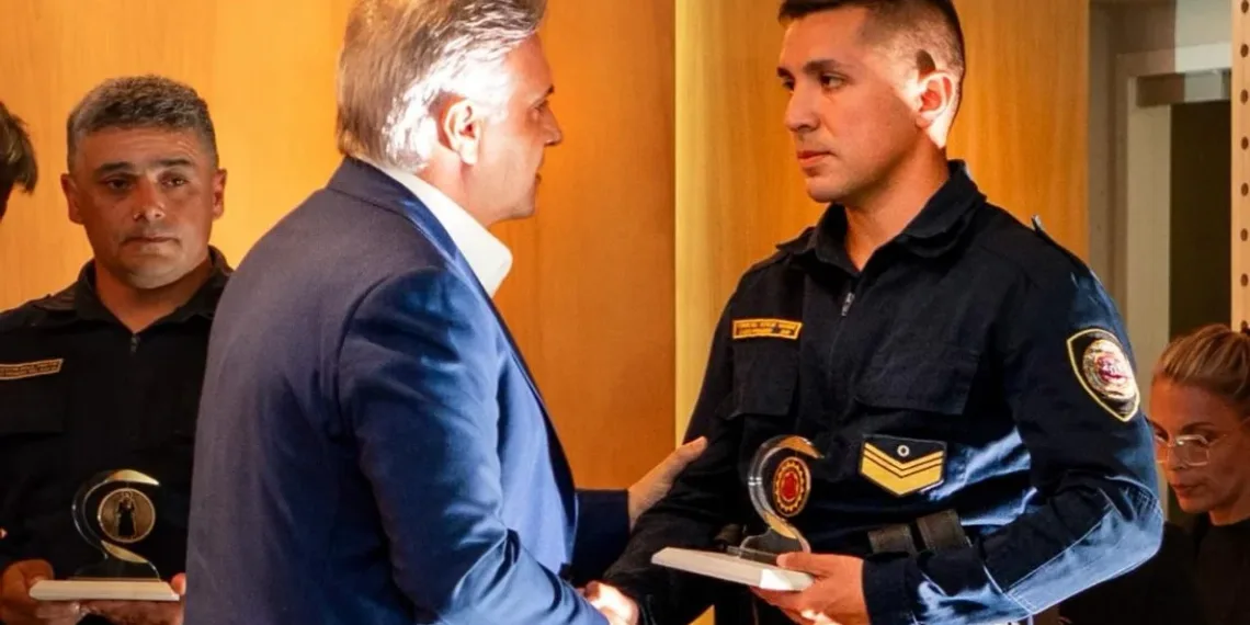 Llaryora pidió agravar las penas para quienes agredan a policías