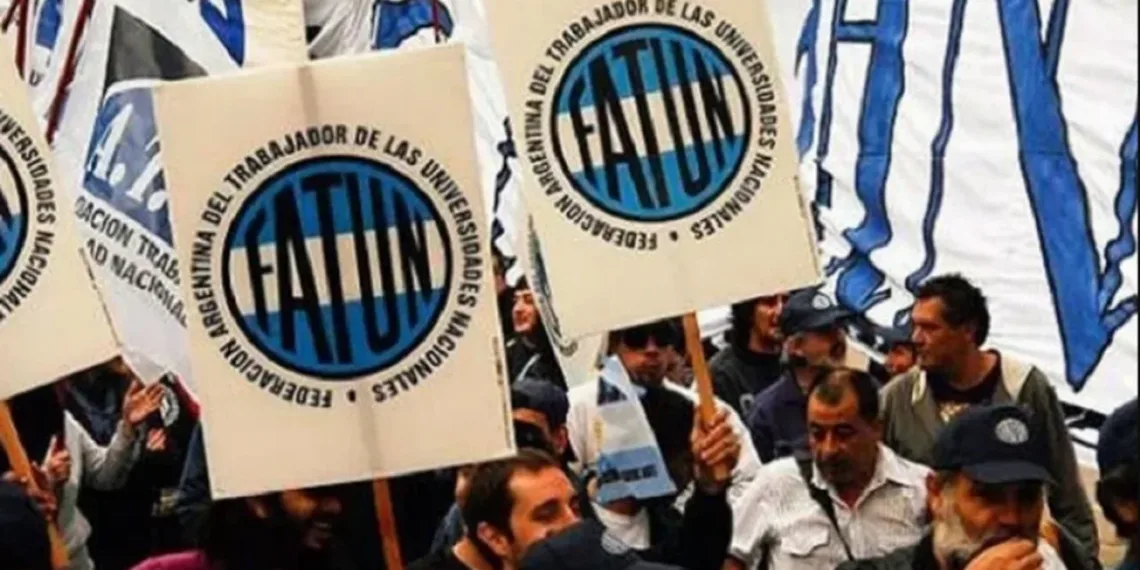 Los trabajadores no docentes universitarios se adherirán al paro general de la CGT