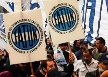 Los trabajadores no docentes universitarios se adherirán al paro general de la CGT