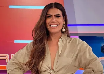 Intrusos no puede con Flor de la V