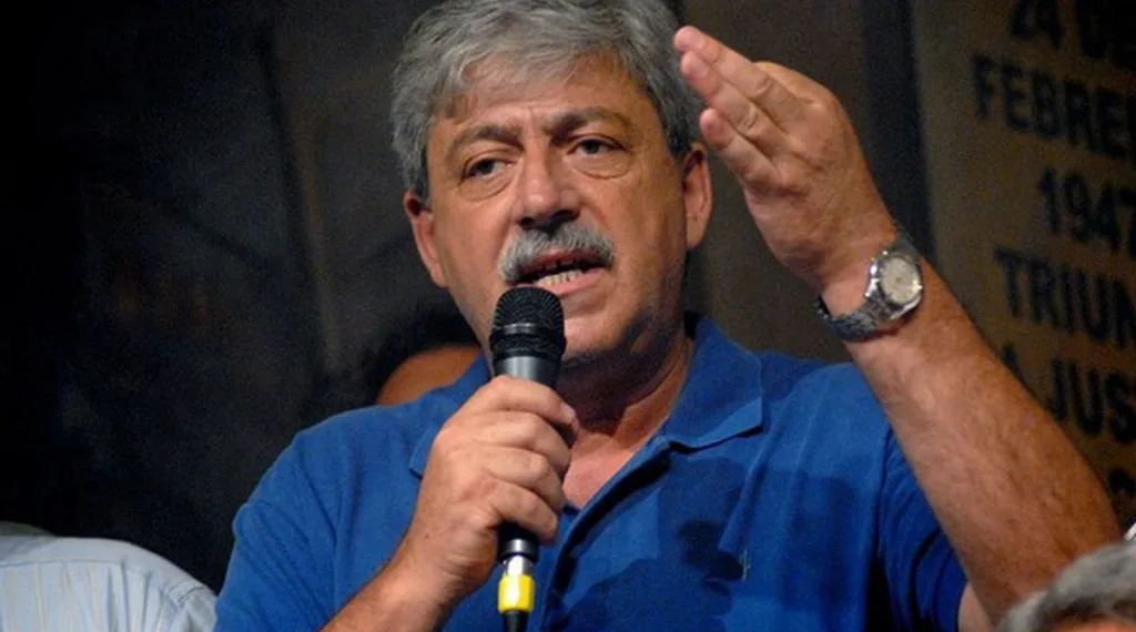 Buzzi: “Este Gobierno es mentiroso y psiquiátrico”