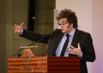 Javier Milei: “Si te aumentan el precio, no compres”