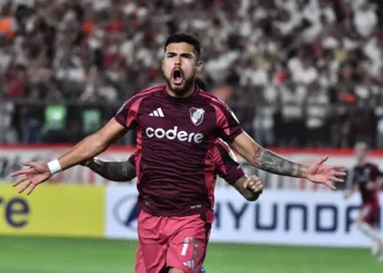 River le ganó a Universitario de Perú en su inicio en la Copa Libertadores