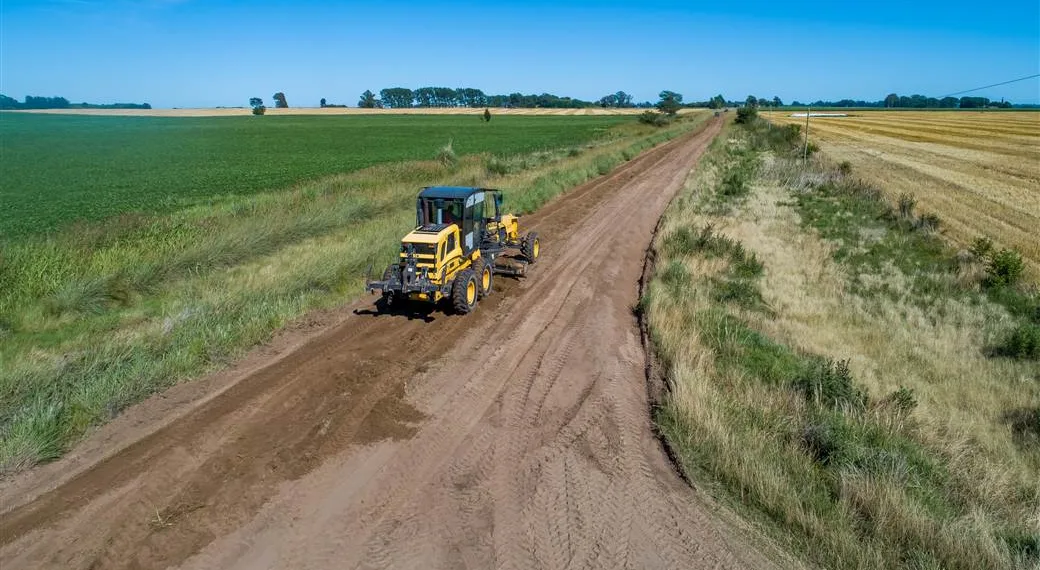Tercerizarán el mantenimiento  y trabajos en los caminos rurales