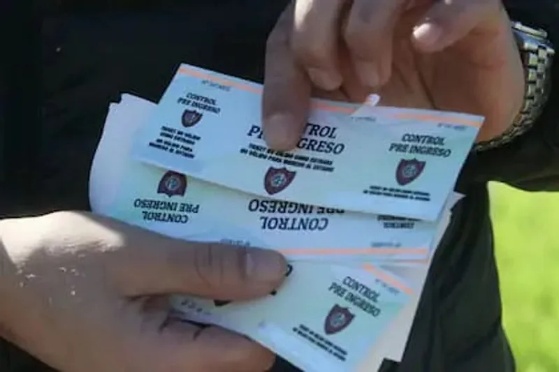 Suben los precios de las entradas en el fútbol argentino