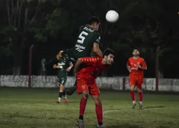 El domingo van las semifinales del fútbol local