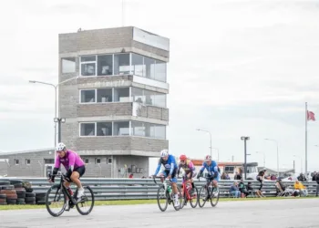 Más de 400 ciclistas participaron del Gran Premio por el Día del Trabajador