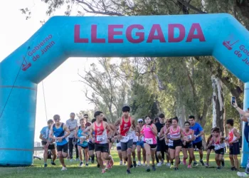El Municipio acompañó la realización a «Galas» en la carrera de cross country