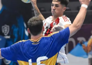 River ganó el primer superclásico oficial de handball