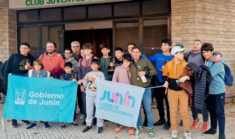 Ajedrez: destacada actuación de la escuela juninense en Las Flores