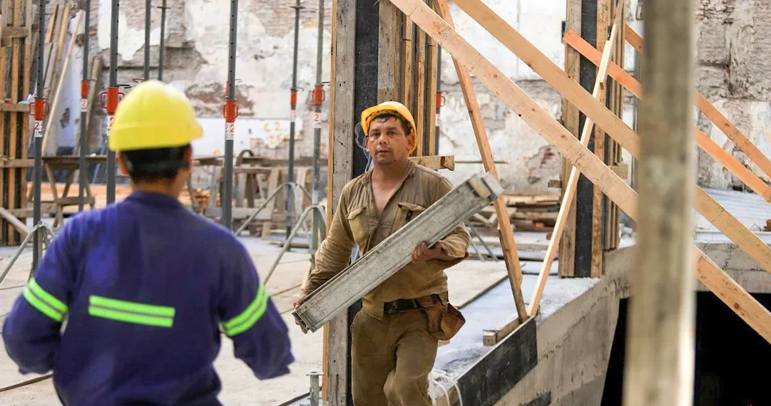 Casi el 70% de los empresarios de la construcción reportaron una caída de la actividad