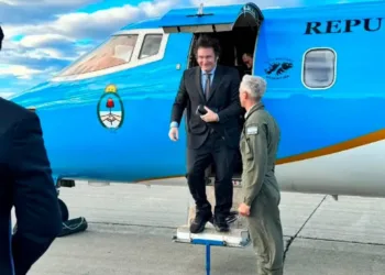 Javier Milei se va a una gira de diez días por Europa