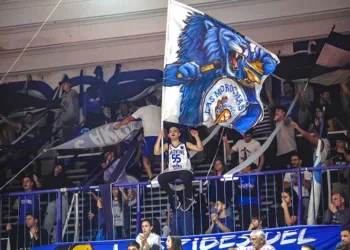 Argentino juega su último partido de local en la fase regular