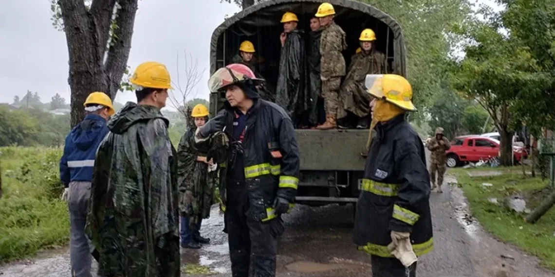 Temporal en Buenos Aires: Bullrich despliega fuerzas federales en respuesta a la emergencia