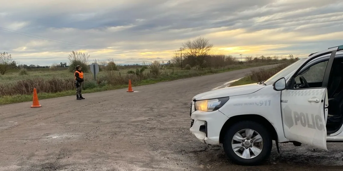Nueve de Julio: restringen la circulación en caminos y efectúan exhaustivos controles