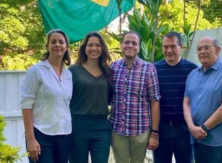 Los cinco refugiados en la embajada argentina en Caracas fueron liberados por el gobierno de Estados Unidos