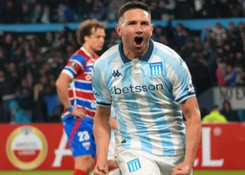 Racing le ganó a Fortaleza en la última jugada del partido y clasificó primero en la Copa Libertadores
