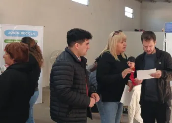 Se realizó un nuevo operativo de “La Muni en tu Barrio” en Los Almendros