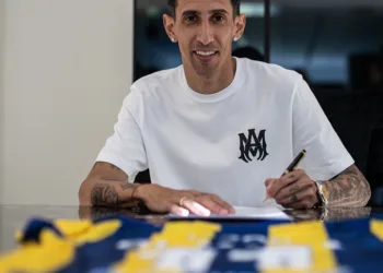 Ángel Di María regresa a Central y emociona al pueblo canalla