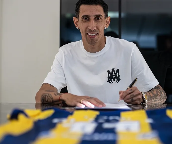 Ángel Di María regresa a Central y emociona al pueblo canalla