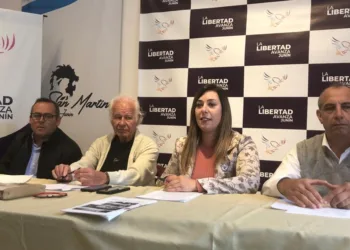Veronelli busca extender el servicio de transporte  a los pueblos y crear nuevos cuerpos de Bomberos