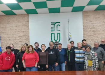 El movimiento Derecho al Futuro Junín se moviliza para el lanzamiento de Kicillof
