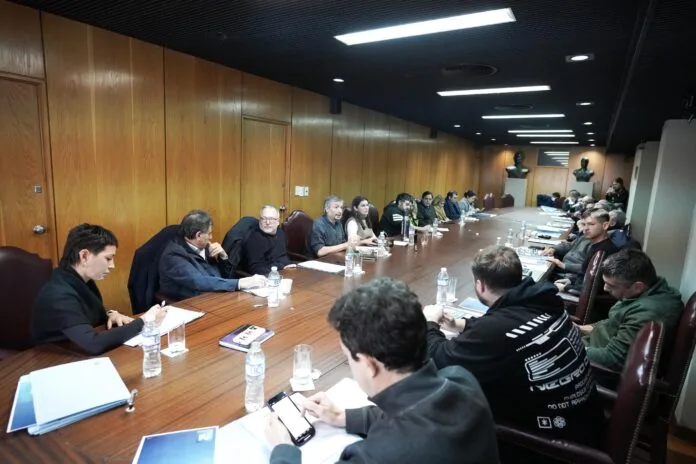 Reunión del PJ: Señales de distensión de cara a la unidad, pero sin resultados concretos