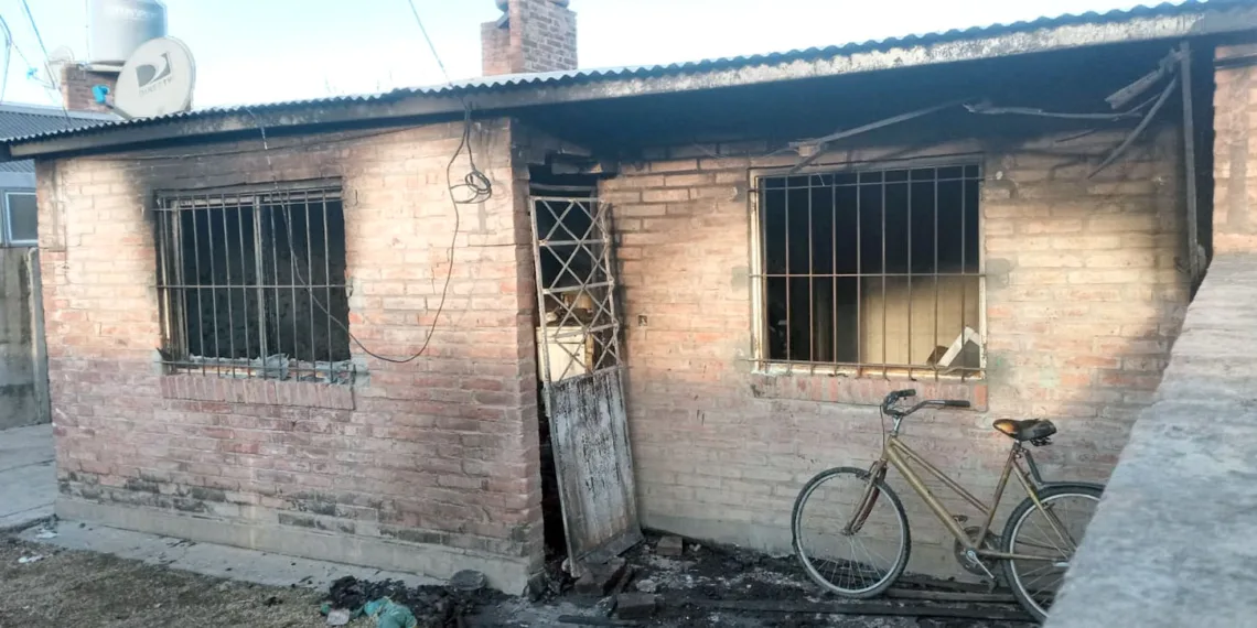 Dolor en Junín por la muerte de tres menores en un incendio