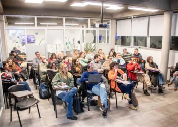 Brindaron una capacitación a docentes sobre Inteligencia Artificial