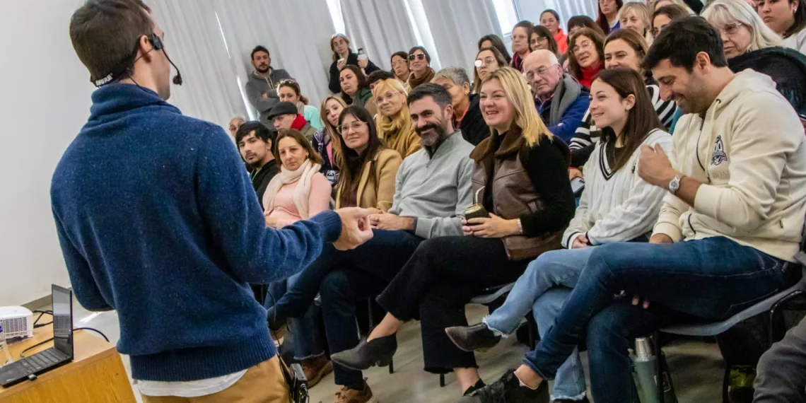 Discapacidad: charla inspiradora y emotiva del Dr. Wenceslao Moreno