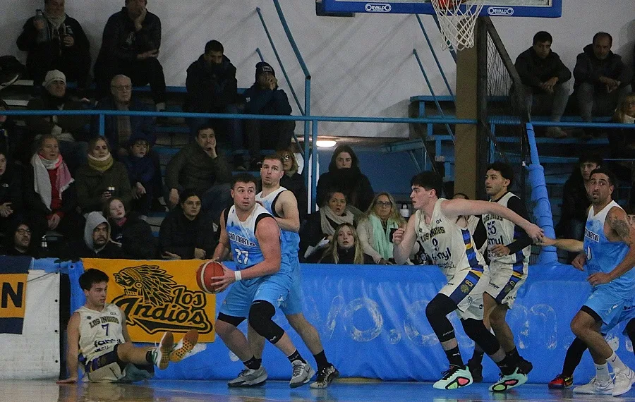 San Martín se adelantó en la final y quedó a un paso de un nuevo título