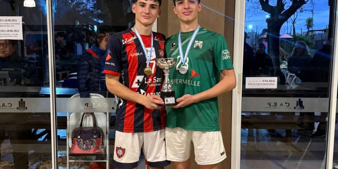 Lautaro Rozuadonsquey: de Junín a la consolidación en San Lorenzo, persiguiendo sueños a puro vóley