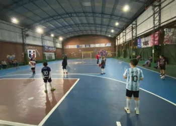 Quitan subsidios de energía a “clubes de elite” y los de barrio deberán reempadronarse