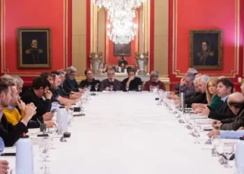 Kicillof con el MDF: respaldo a Cristina y armado para las elecciones en la agenda