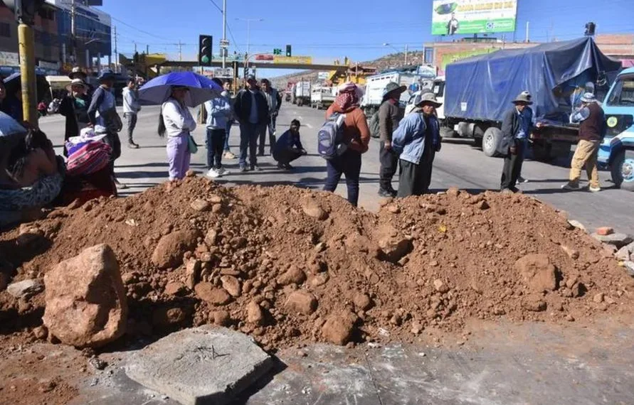 Bolivia: las Fuerzas Armadas ratificaron su respaldo a la Constitución