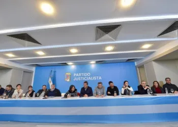 Con Massa, Grabois y Máximo, el PJ delineó su estrategia tras el fallo contra Cristina