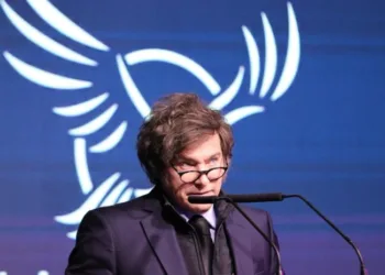 Milei pidió dinero a empresarios para ir contra los “parásitos mentales”