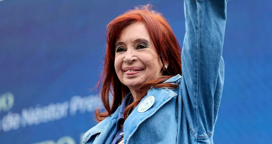 Cristina Kirchner lanzó su campaña con apoyo sindical y universitario