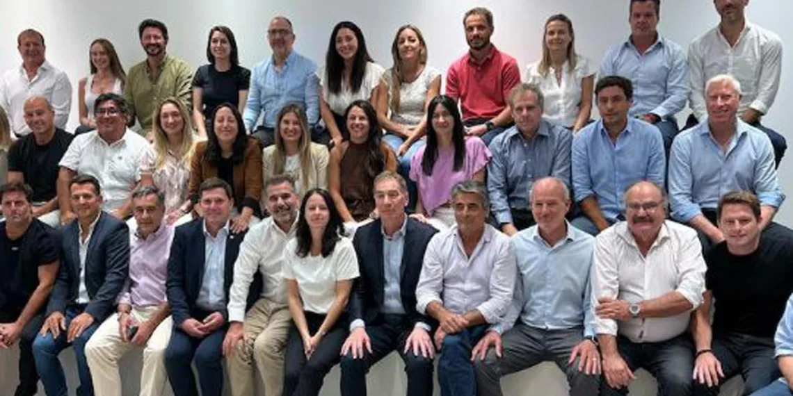 Nueve intendentes del PRO no aceptan entregarse a LLA