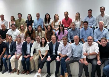 Nueve intendentes del PRO no aceptan entregarse a LLA